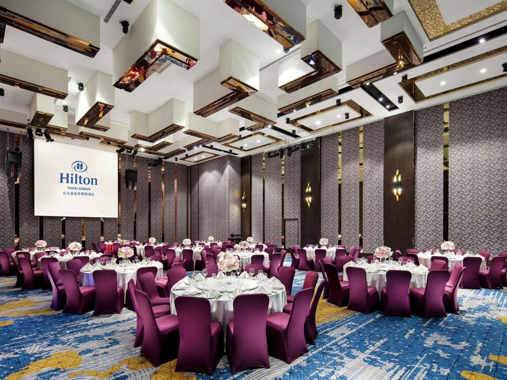Hilton Taipei Sinban Hotel New Taipei City Exterior photo